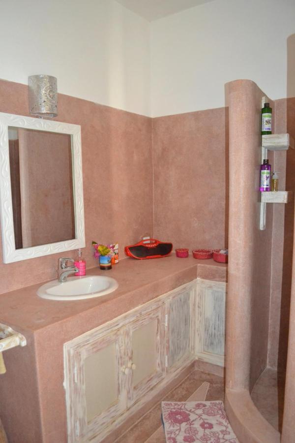 Kimya House, Watamu Panzió Kültér fotó